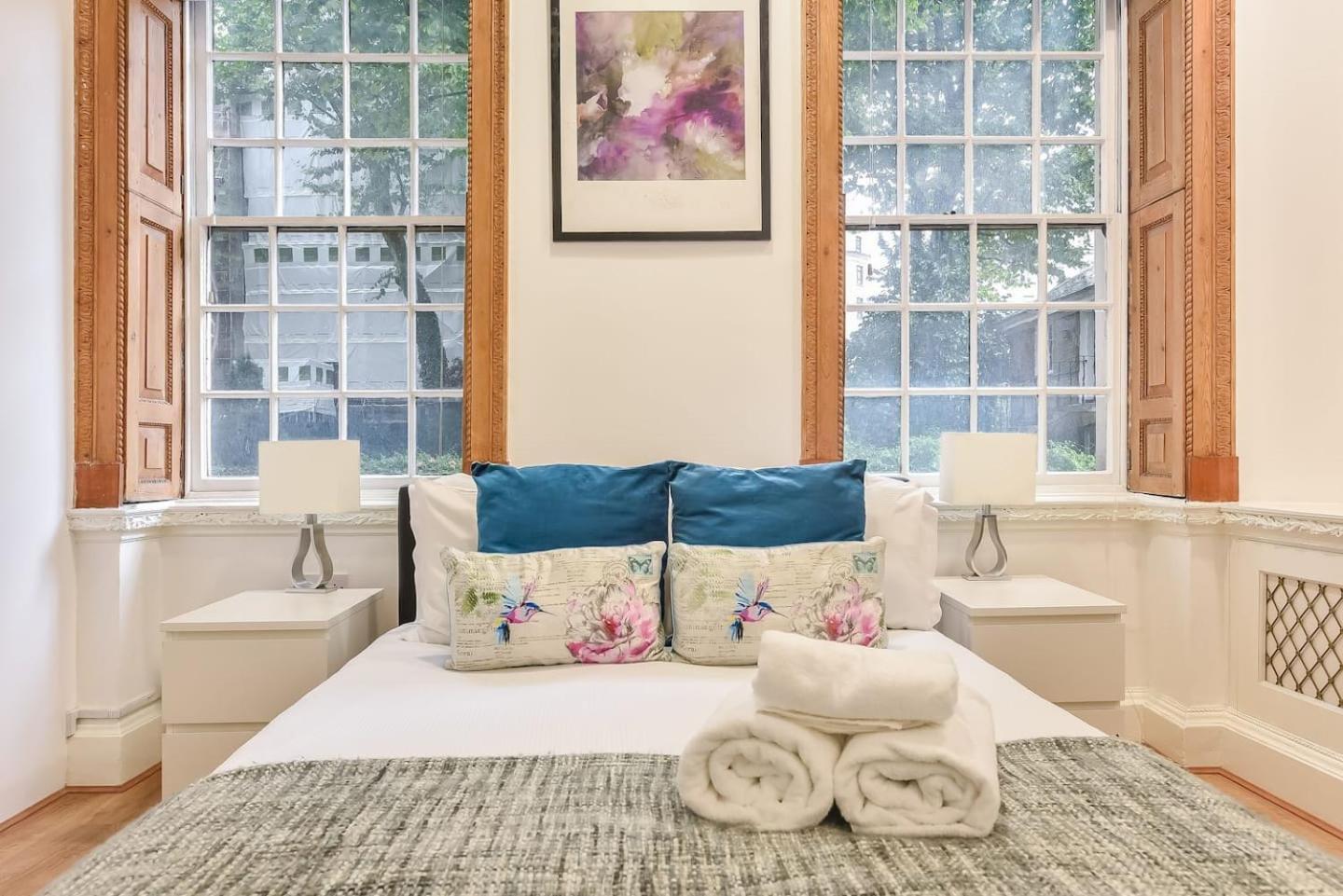 2 Bed Piccadilly 2 Londen